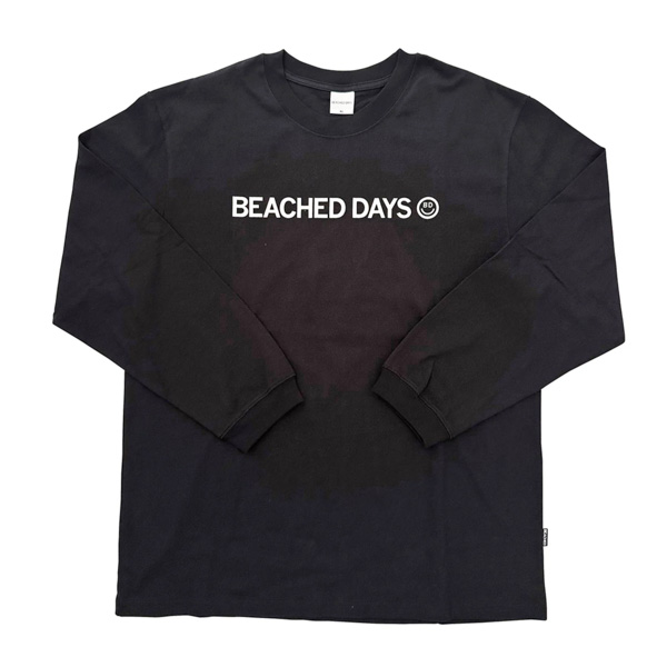 BEACHED DAYS